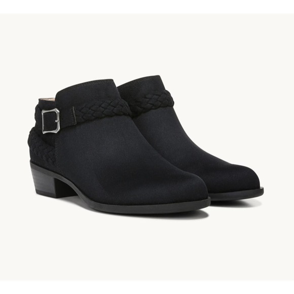 "LifeStride Women's Adriana Ankle Boot, Size 11, Black" - Picture 8 of 8